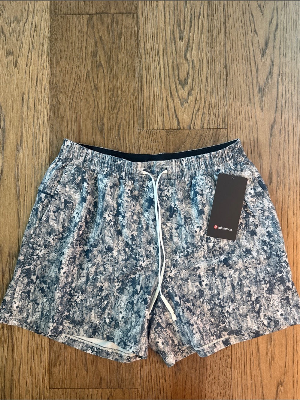 **NWT** Men’s Lululemon 5” Pool Short